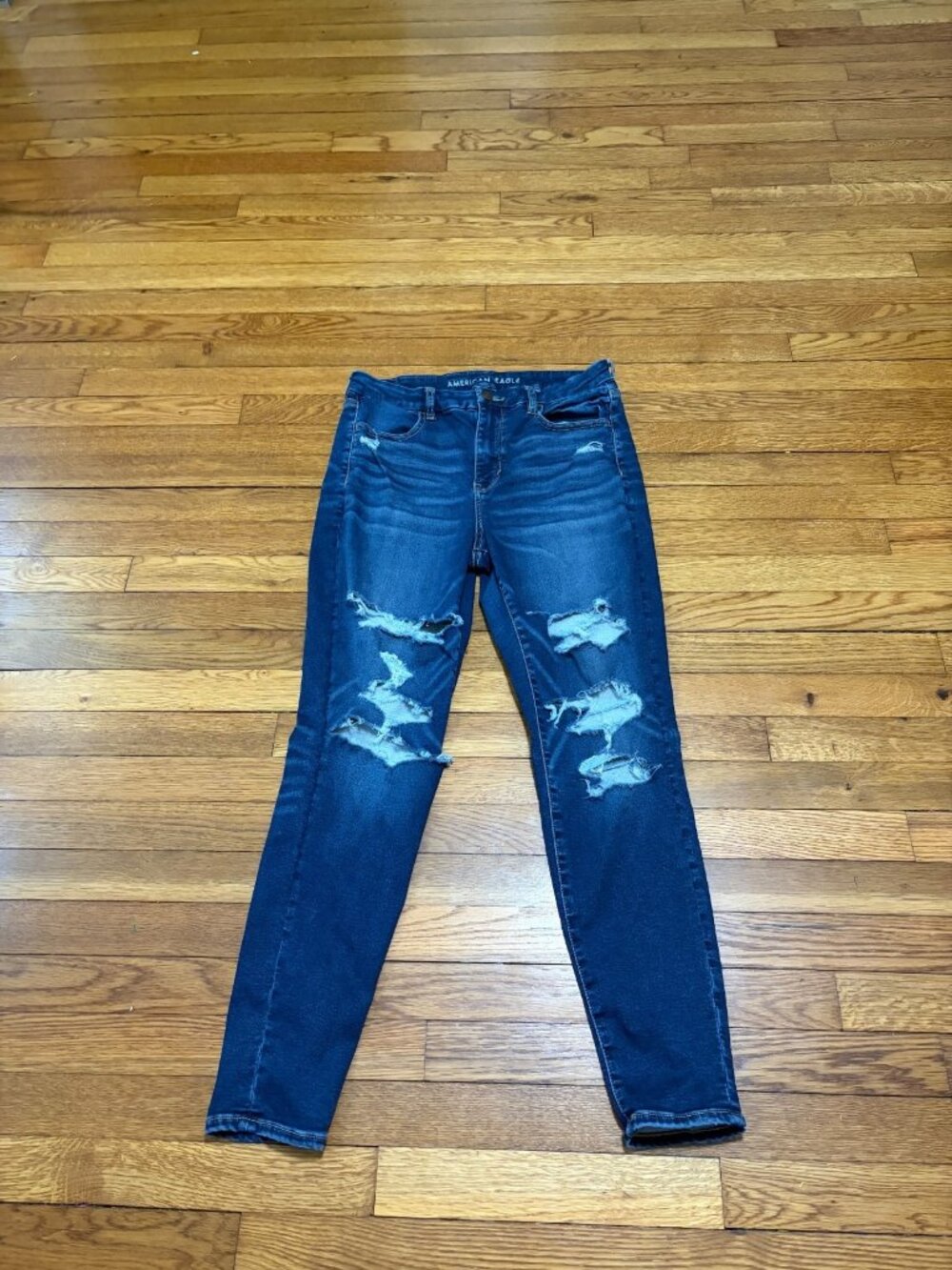 American Eagle Curvy Hi Rise Jegging Jeans Women's Size 12 Blue Distressed Denim